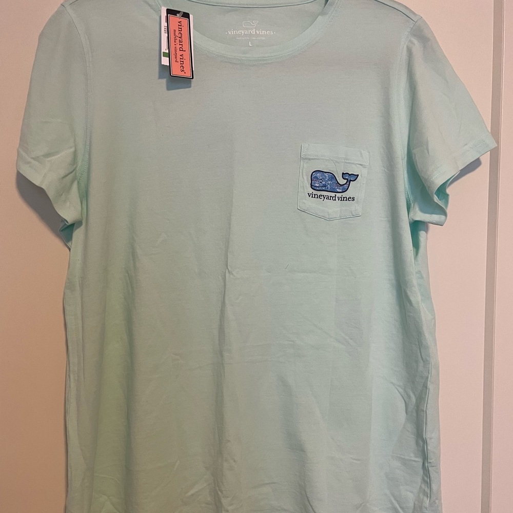 Vineyard Vines Short Sleeve Graphic Pocket Tee (NWT)